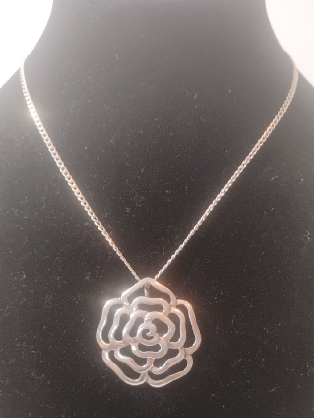 925 Sterling Silver Rose Pendant Necklace – 18" Italy Sterling Cuban Link – Vint